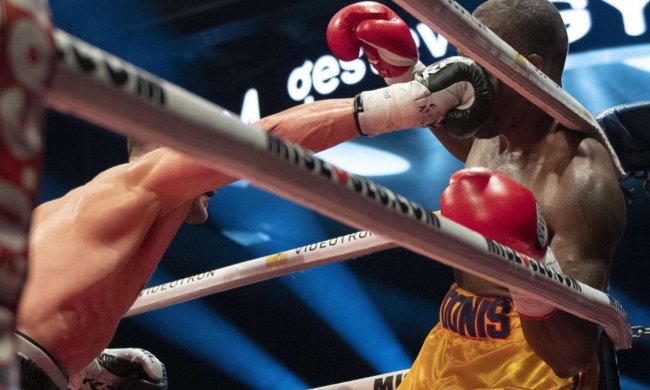 Після бою з Гвоздиком Стівенсона забрали до лікарні