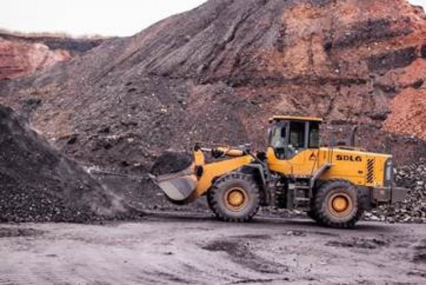 Незаконная шахта на Донетчине добывала 300 тонн угля ежедневно (видео)