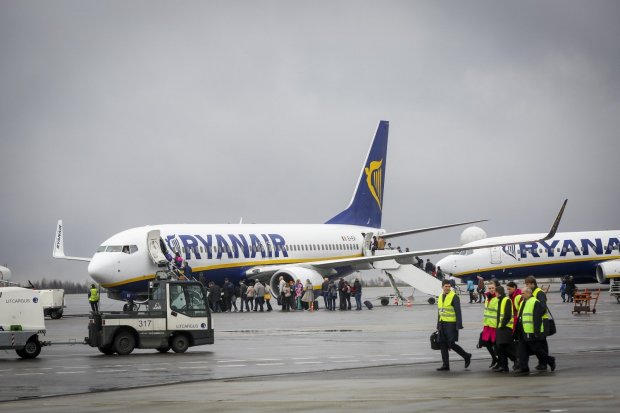 Не Варшавою єдиною: Ryanair "побалує" українців додатковими рейсами з Польщі