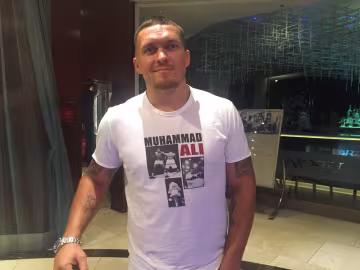 Олександр Усик, абсолютний чемпіон світу з боксу