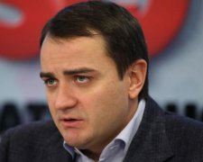 Порошенко уволит и посадит Павелко – соответствующая петиция к президенту собрала необходимые 25 тыс. подписей
