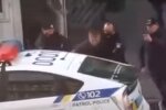 Скрутили водія та зламали руку: маршрутник "відхопив" від поліцейських за відмову у перевірці карантинних вимог