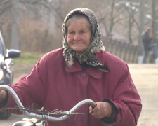 Пенсіонерка. Фото: скрін youtube