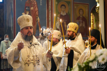 Служіння, Епіфаній, ПЦУ - фото Свято-Михайлівського Золотоверхого собору