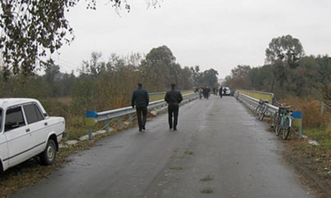 Мужчина застрелил знакомого и выбросил труп в реку (фото)