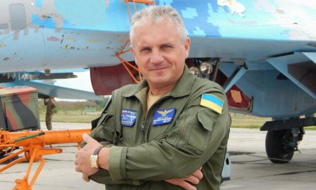 Украинский летчик произвел фурор на международном авиашоу: видео