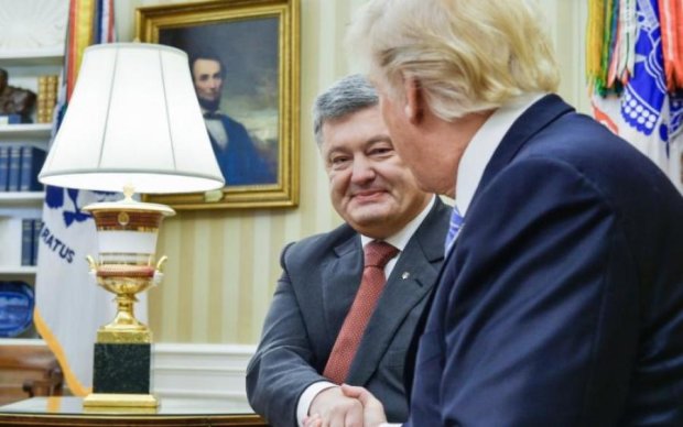 Доволен, как слон: соцсети гудят из-за встречи Порошенко и Трампа