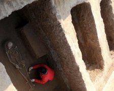 Поховання, яким 2000 років розкопали в Китаї
