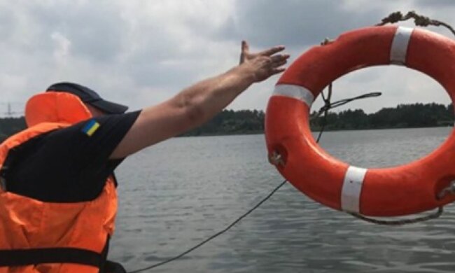 Рятувальники, скріншот: YouTube