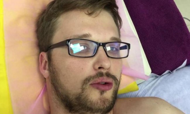 "Російський Кен" похвалився інтимної пластикою свого "красеня": відео
