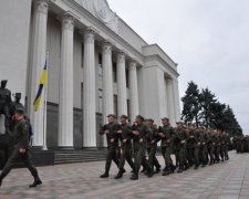 Киев в ожидании массовых бунтов: Нацгвардия бросила все силы
