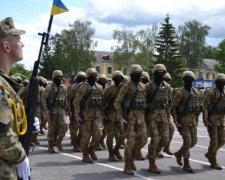 Експерт пояснив, кого катастрофічно бракує ВСУ