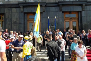 Зеленський відкрив для українців Банкову: "Вчинок народного президента"