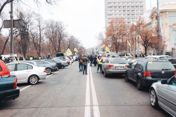 В Україні оголосили сафарі на "євробляхи": до "драконівських" перевірок залишилися лічені дні