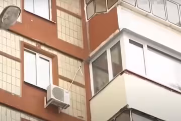 Житло, скріншот: Youtube