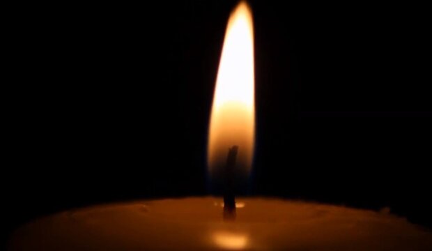 Свеча памяти. Фото: Youtube