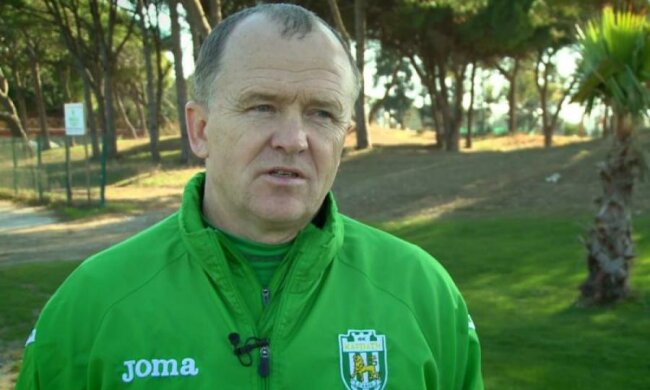 Карпати не збираються звільняти головного тренера 