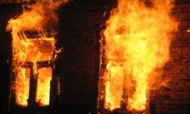 Пожежа під Харковом - троє загиблих