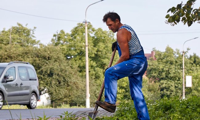 Посевной календарь на июнь: не пропустите эти дни, иначе не видать рекордного урожая