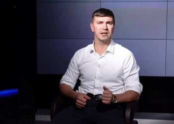 По суті, це зіткнення інтересів, - Поляков про конфлікт КСУ і президента
