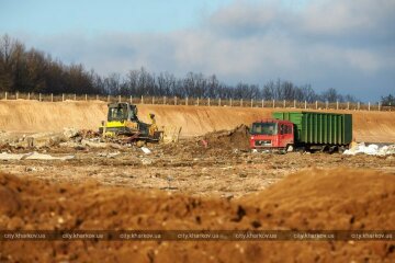 Терехов обещает убрать из Харькова мусор Кернеса