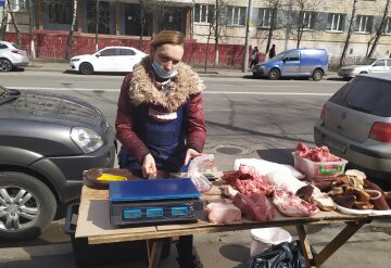 Стихійна торгівся, фото з фейсбук