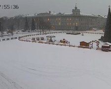 Чернігів занесло снігом (фото)