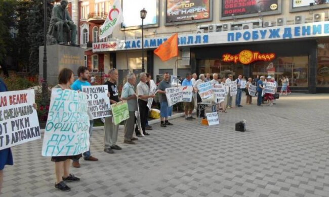 Є ще люди: росіяни вийшли проти війни на Донбасі та Путіна