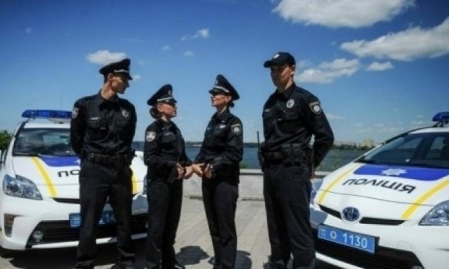 В Северодонецке патрульные полицейские приняли присягу 