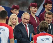 По-динамовски: звезда хорватского футбола не подал руку Путину