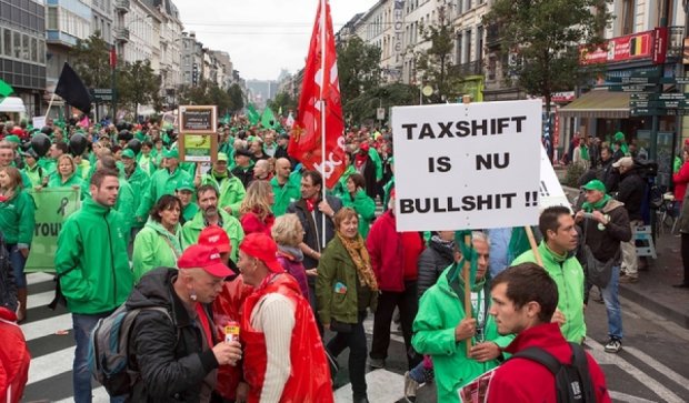 Более 80 тысяч немцев вышли на марш протеста в Брюсселе