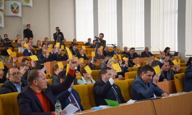 У Миколаєві депутат загримів до лікарні та знайшов крайніх