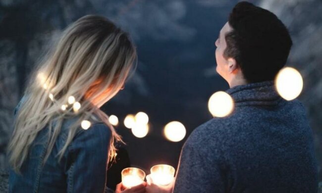 Еротичний гороскоп на 17 серпня: у кого буде пристрасний вечір