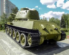 Россиянин пытался провезти танк в поезде