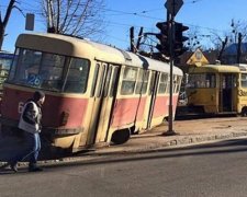 Харківський трамвай зламав ногу пішоходу (фото)
