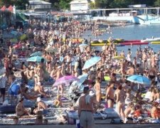 Окупанти проведуть "споконвічно російську" битву бургерів в Ялті
