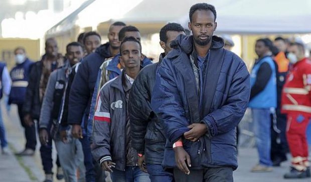 Угорщина саджатиме до в'язниць нелегальних мігрантів