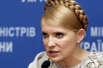 Тимошенко увійшла в бойовий режим після сварки з Зеленським: Юлю помітили в образі