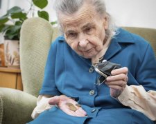 Стало известно количество украинцев, которым повысят пенсии