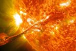 NASA зафіксувало потужні спалахи на Сонці (відео)