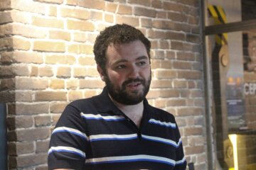 Артур Єрмолаєв