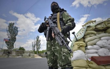 Бойовики ввели для дітей небезпечну дисципліну: фото