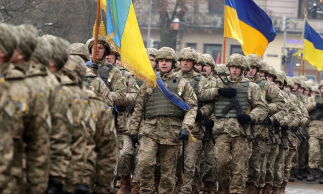 "Слава Україні!", "Героям слава!": в Україні ухвалили історичний законопроект