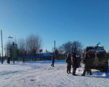 "Блокадники" взялись за автомобільне сполучення з Донбасом