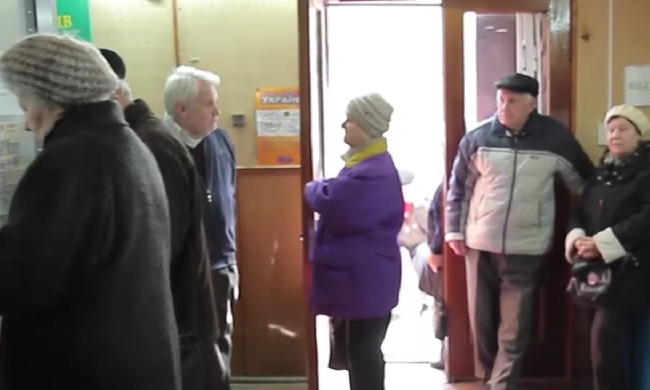 Пенсионеры. Фото: скрин youtube