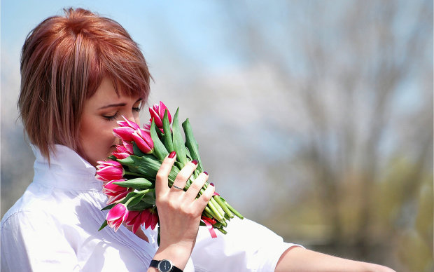 Погода на завтра: весна ярко поздравит украинок с 8 марта