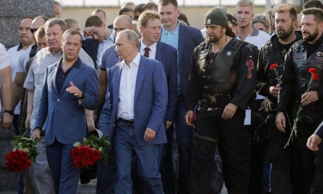 Не Дімон і його свита: повний список нових міністрів Медведєва
