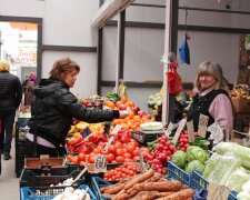 Деруни без сметани? У Львові різко подорожчала молочка