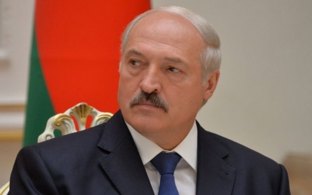 Соцмережі відправили Лукашенка до лікаря після байки про бойовиків