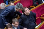 Тысяча гривен и "селфи" с Гарантом: полиция возбудила уголовное производство против методов нардепа